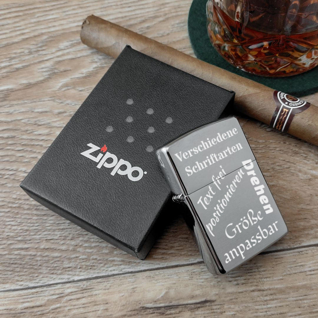Zippo® Feuerzeug Chrome Brushed mit Textgravur (frei konfigurierbar)